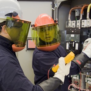 Laboratório móvel ensaios elétricos sp